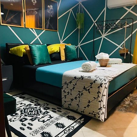 Family House Di Genny E Nicola Small Suite Кьоджа Экстерьер фото