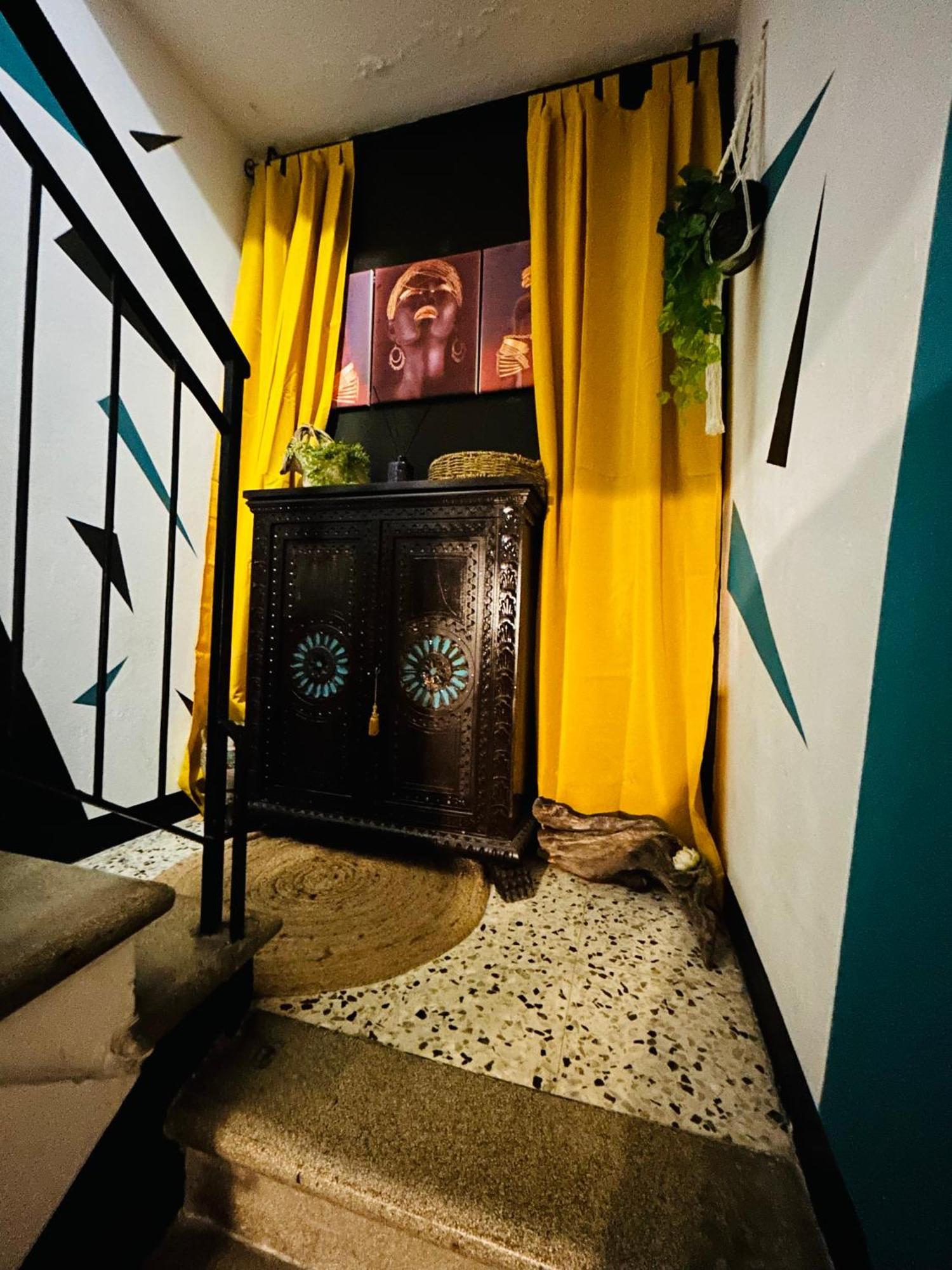 Family House Di Genny E Nicola Small Suite Кьоджа Экстерьер фото